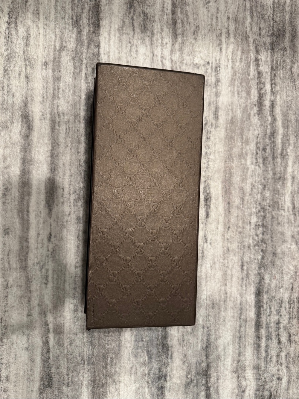 Gucci Brown Box with Gold Logo and Branded Tissue - Picture 10 of 10